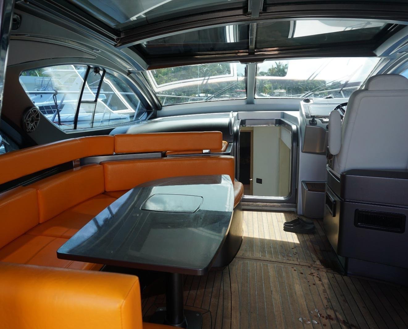 60ft Azimut Black