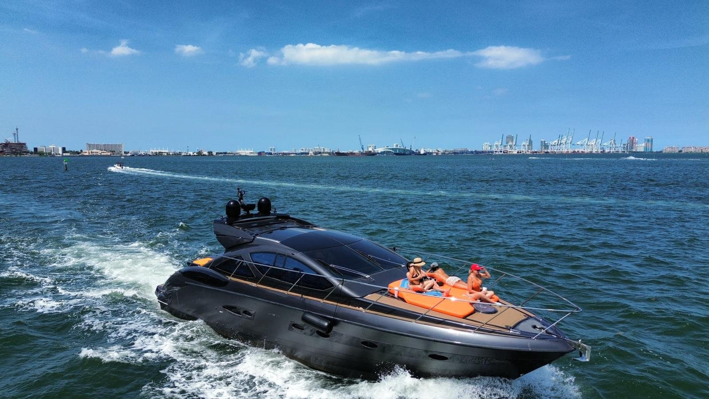 60ft Azimut Black