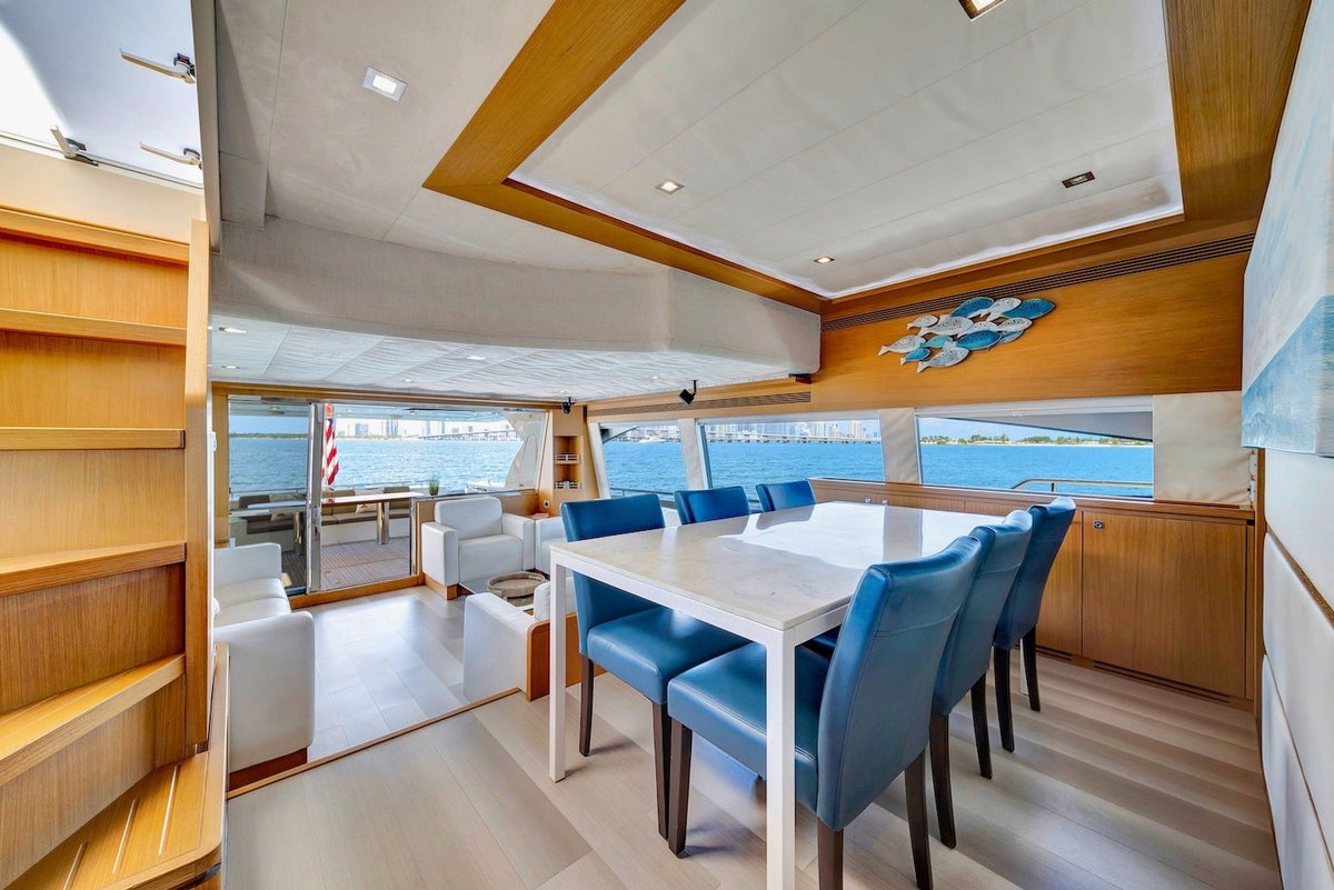 85ft Ferretti Destiny