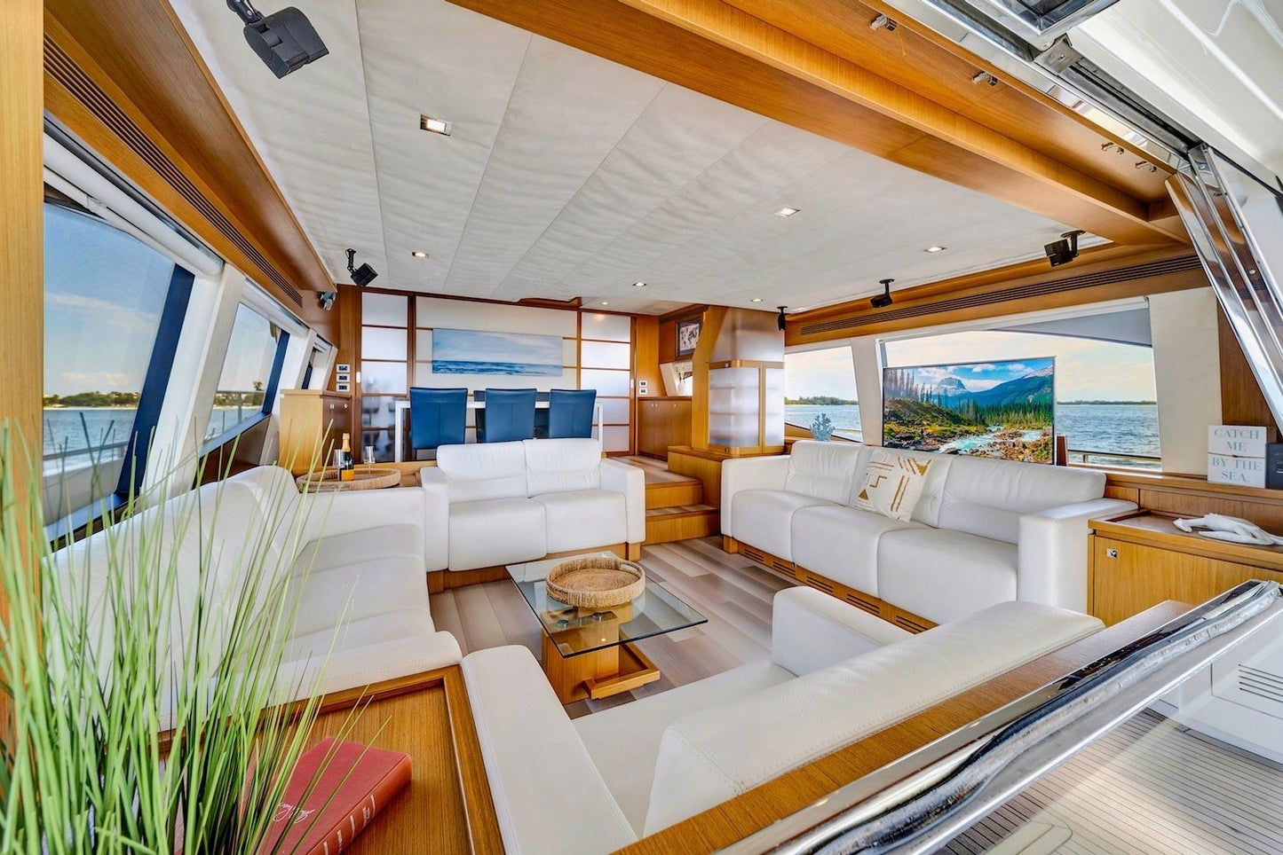85ft Ferretti Destiny
