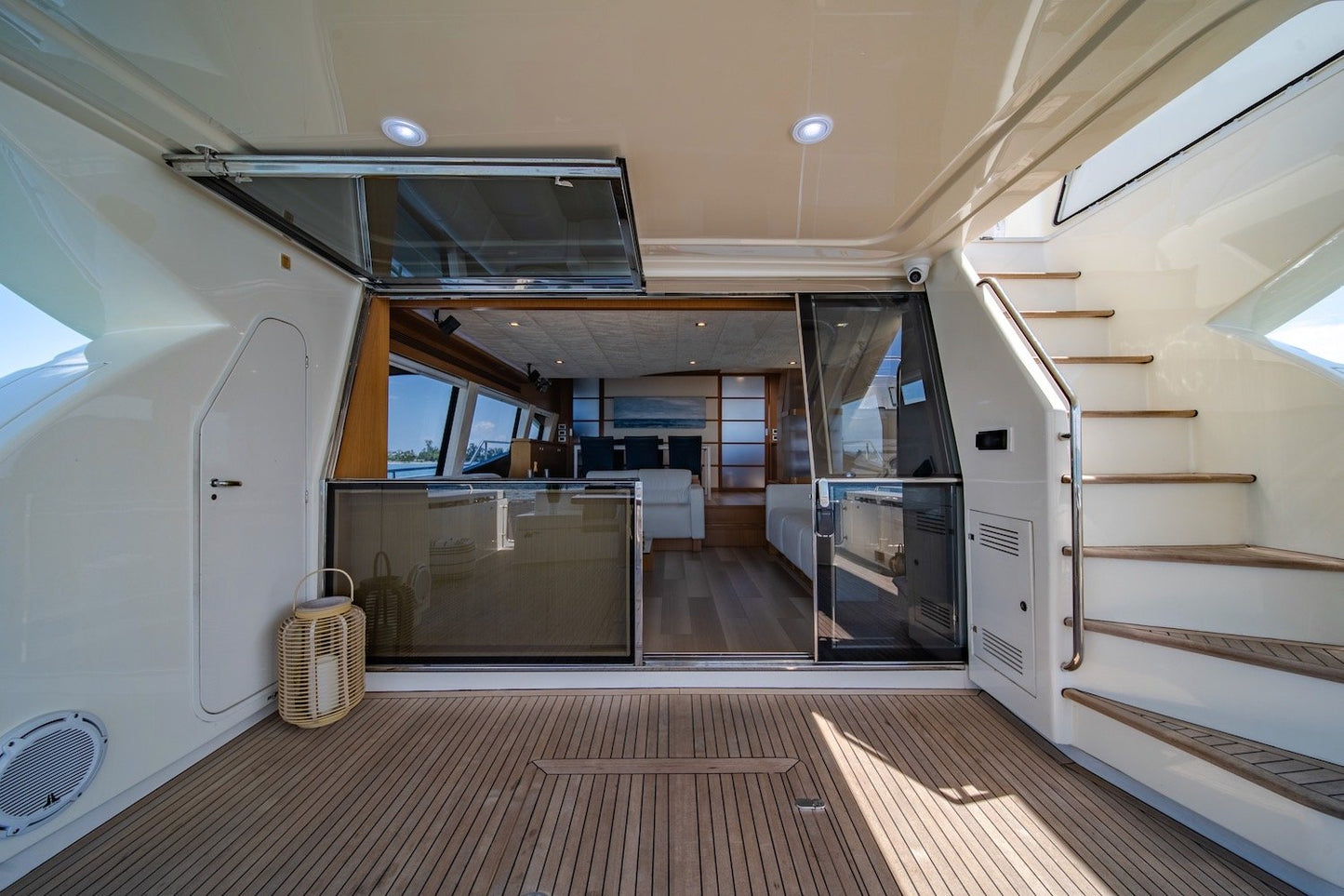 85ft Ferretti Destiny