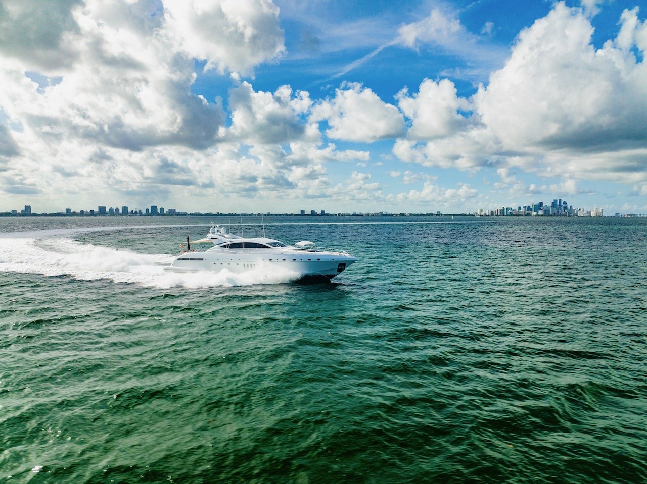 95ft Mangusta