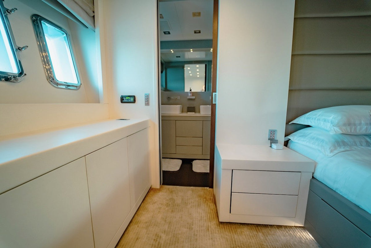 95ft Mangusta