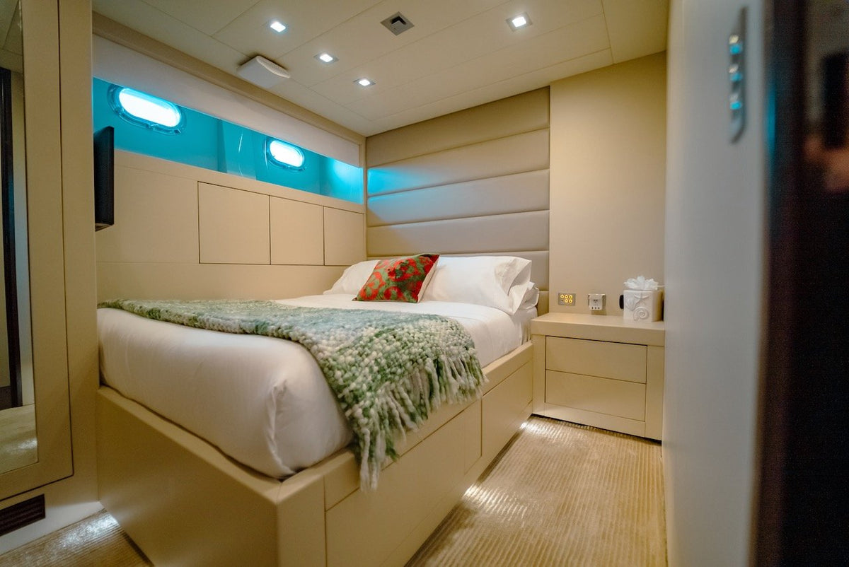 95ft Mangusta