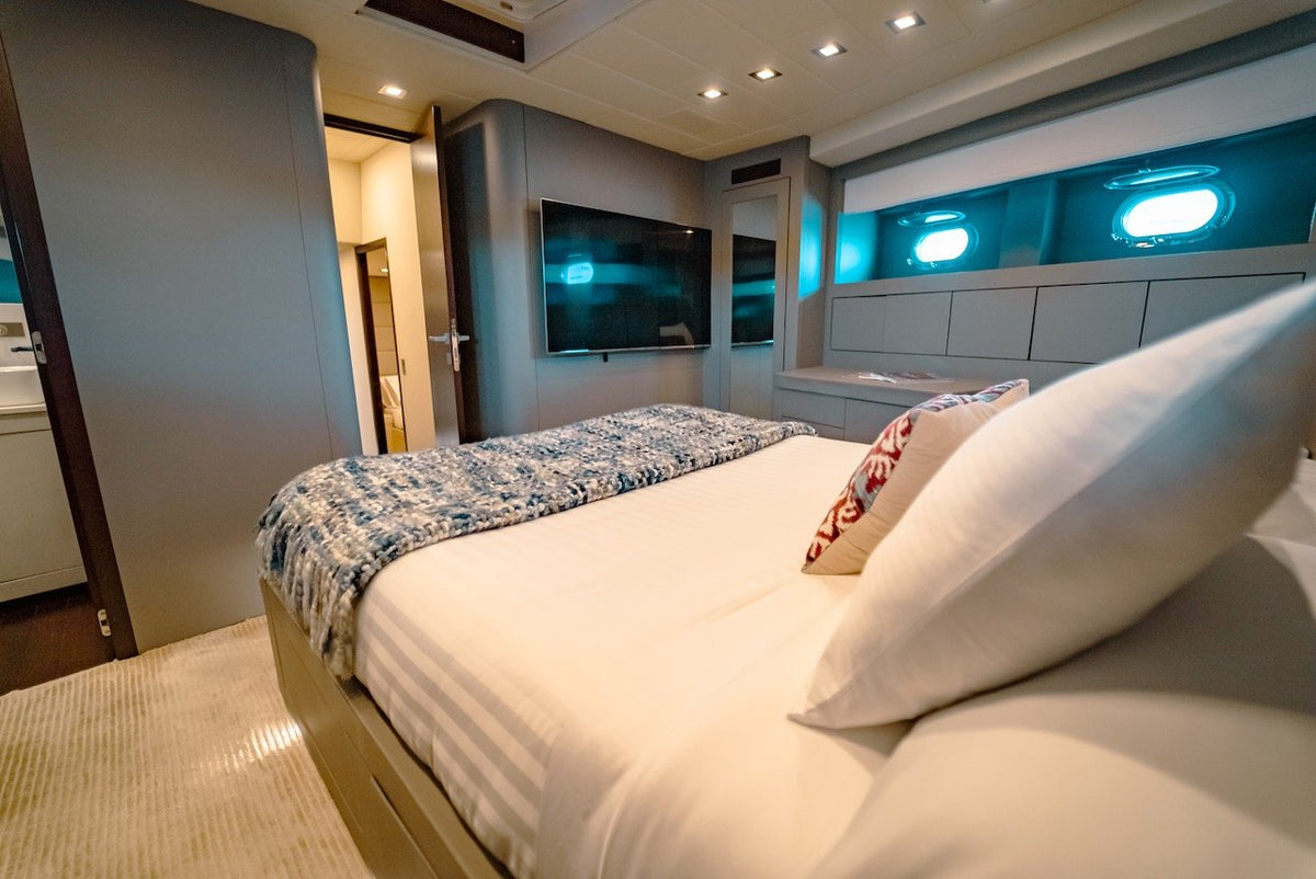 95ft Mangusta