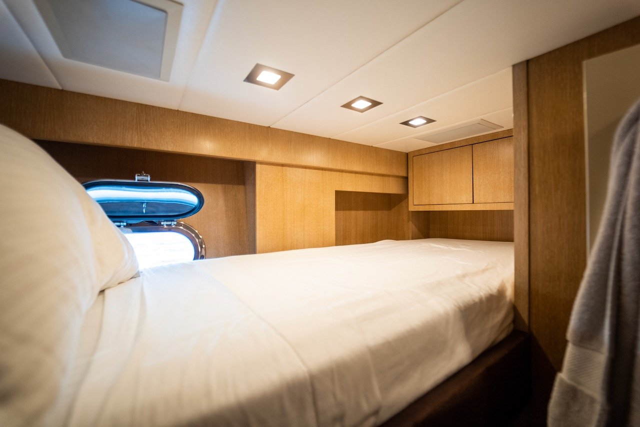 95ft Mangusta