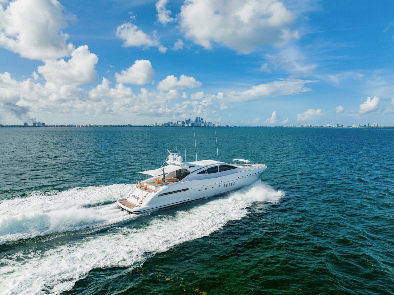 95ft Mangusta