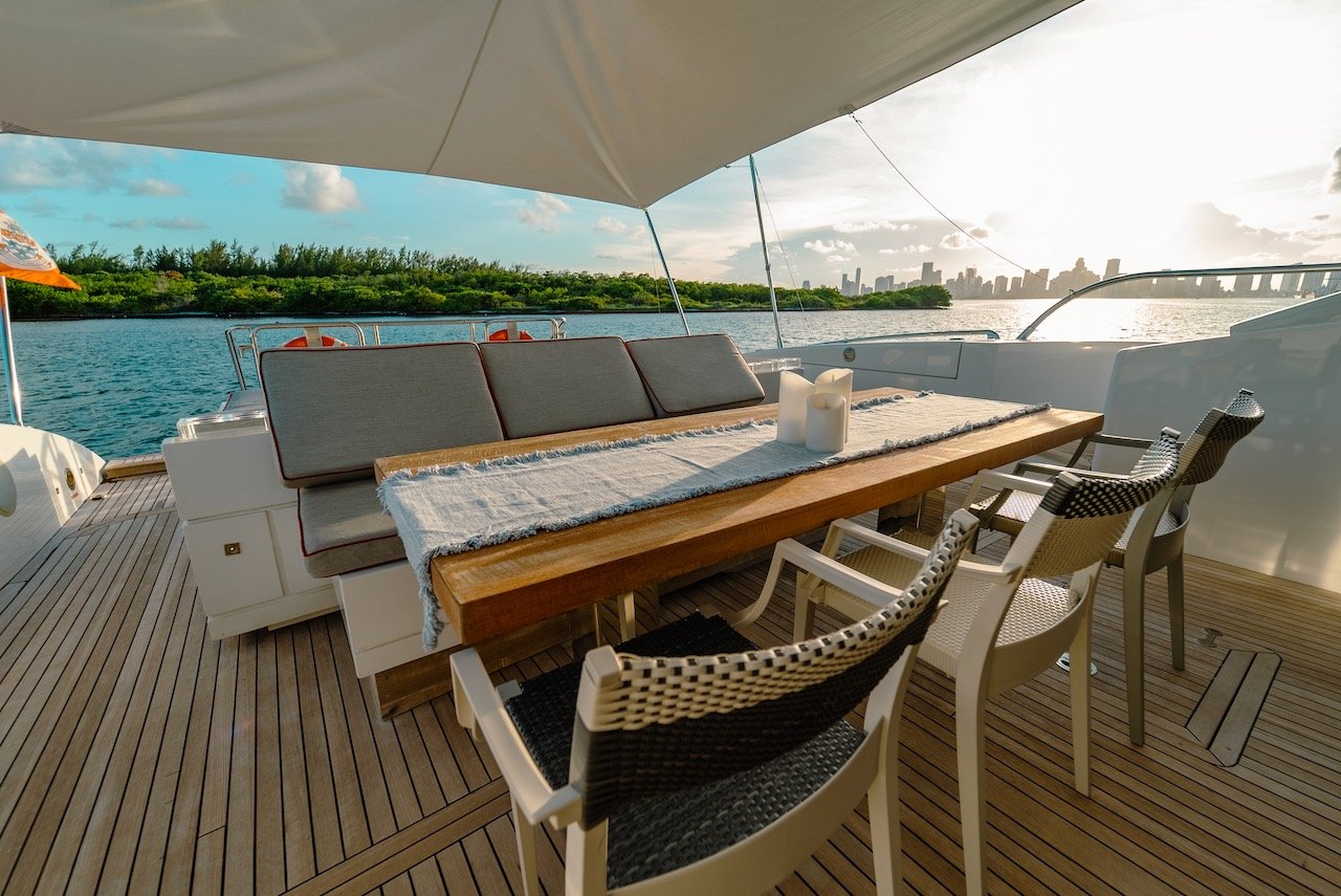 95ft Mangusta