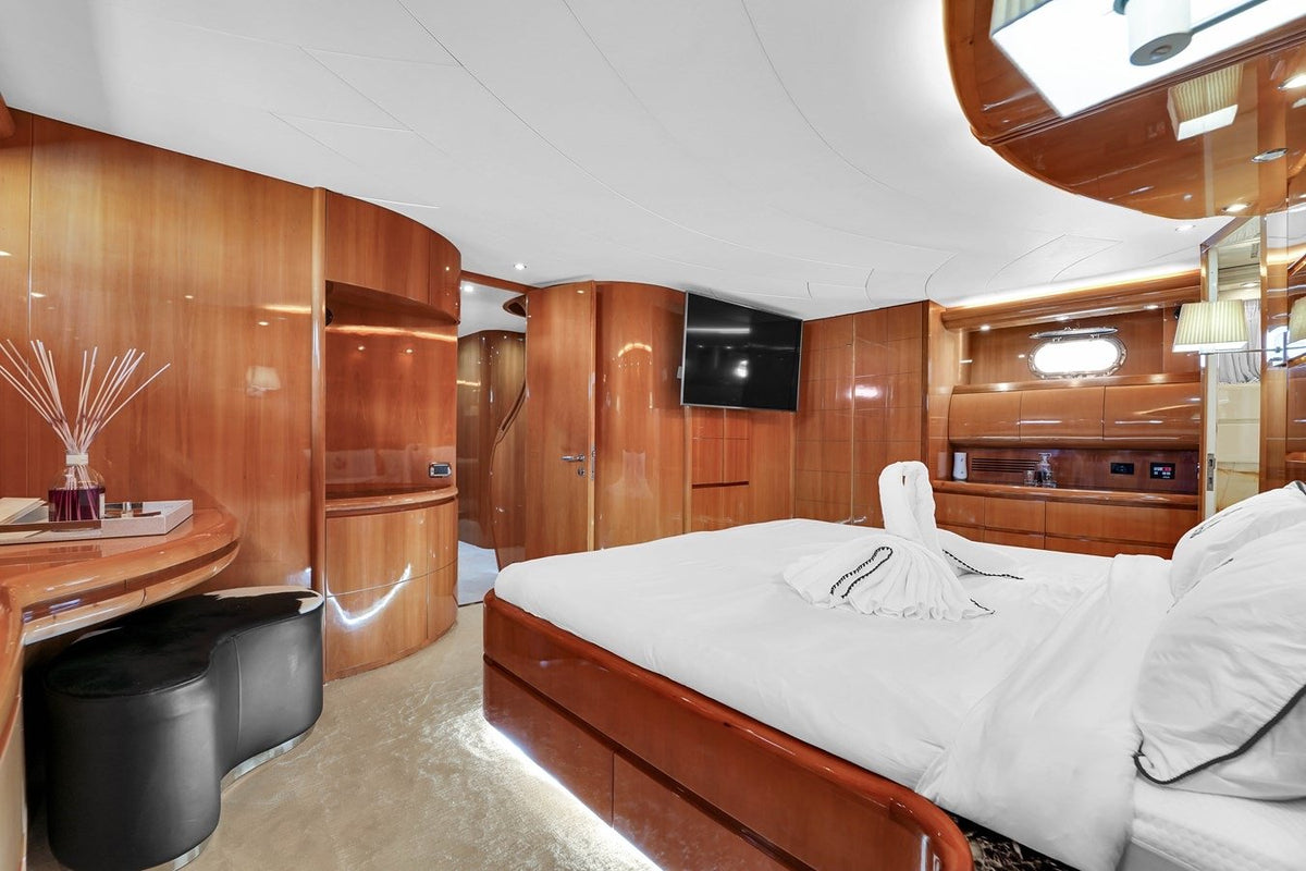 110ft Maiora