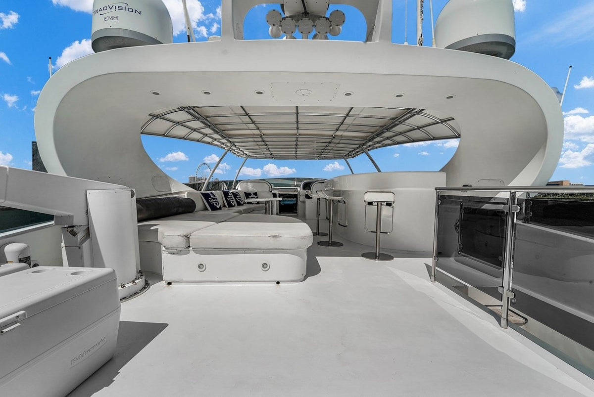 110ft Maiora
