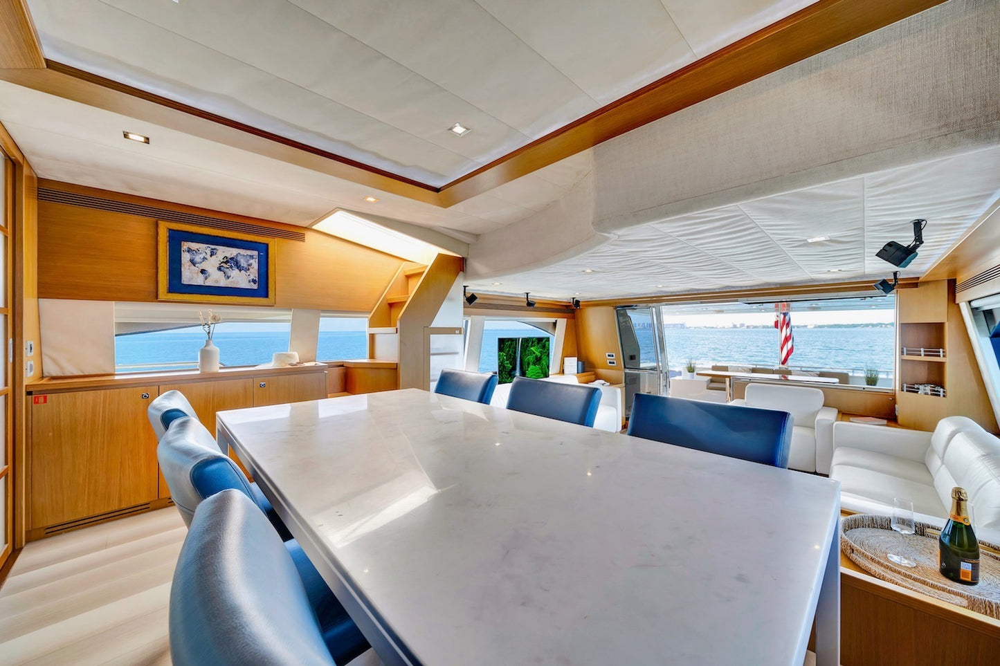 85ft Ferreti Destiny (NYE Fireworks Show)