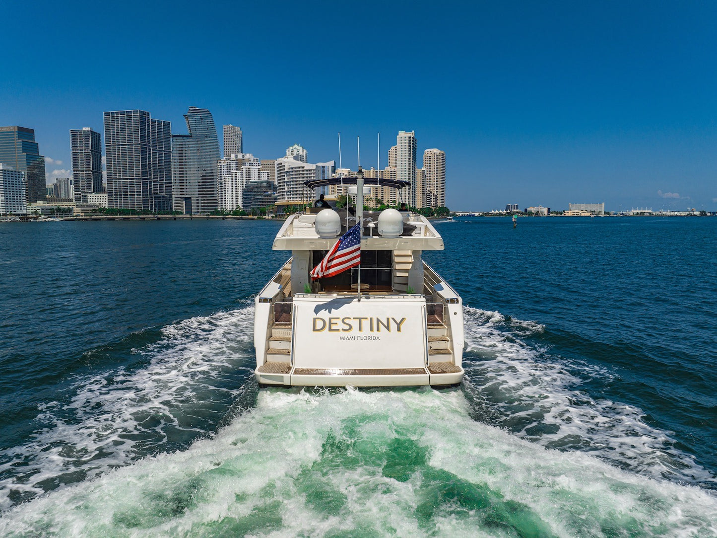 85ft Ferreti Destiny (NYE Fireworks Show)