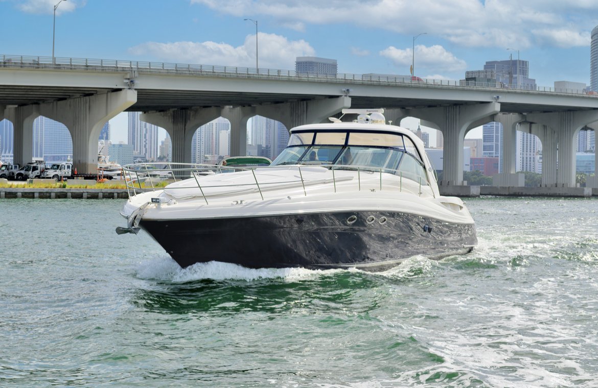 60ft Sea Ray DV