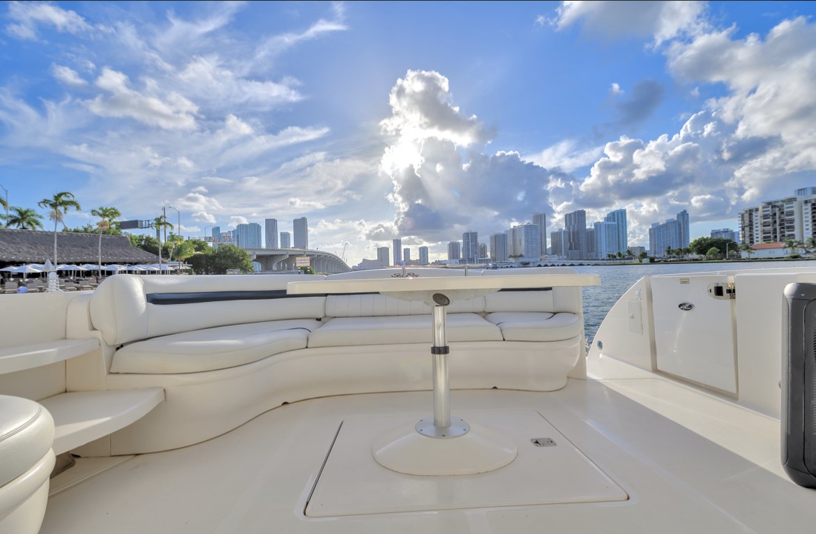 60ft Sea Ray DV