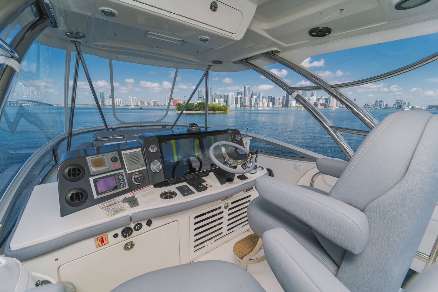 55ft Sea Ray Sedan