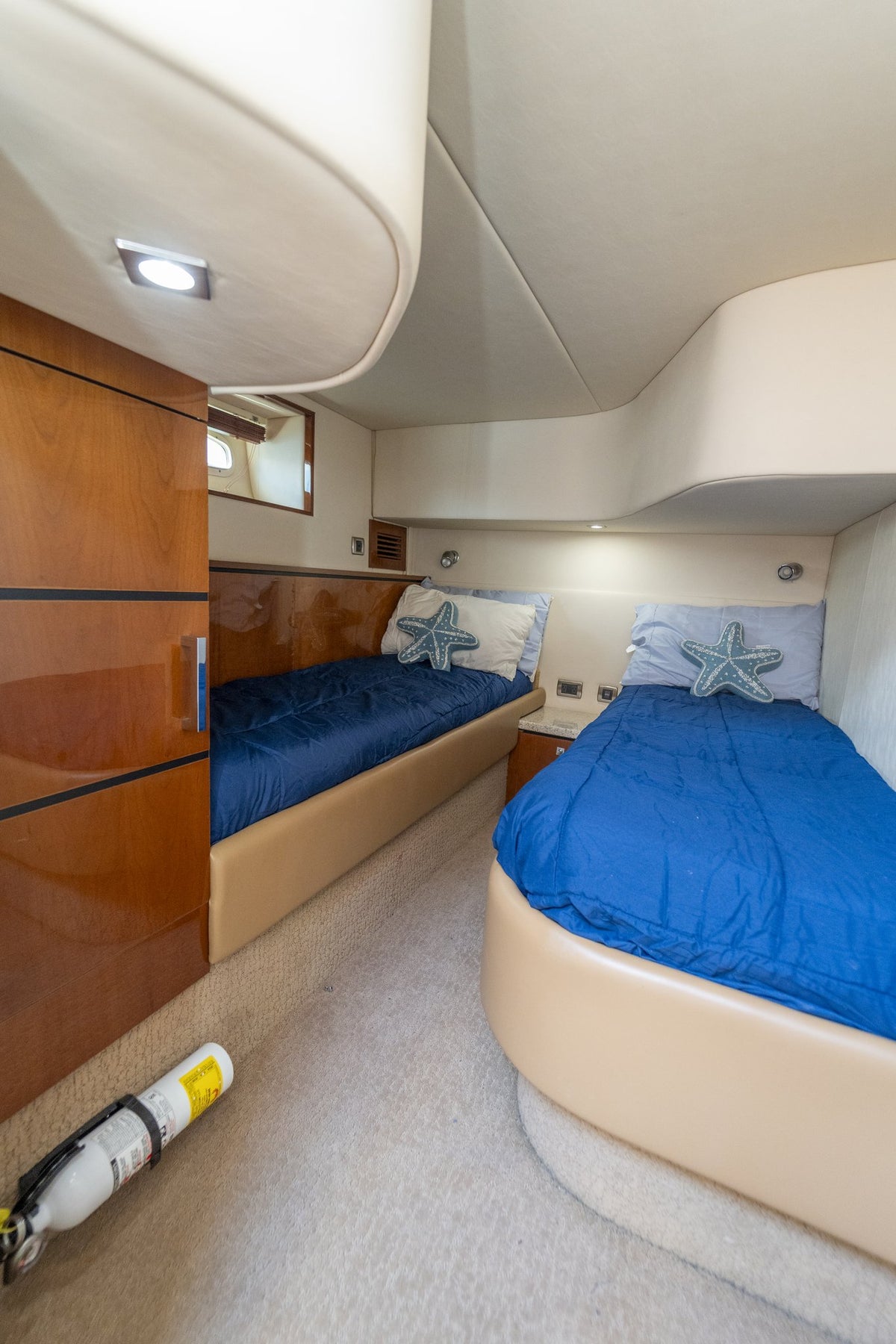 55ft Sea Ray Sedan