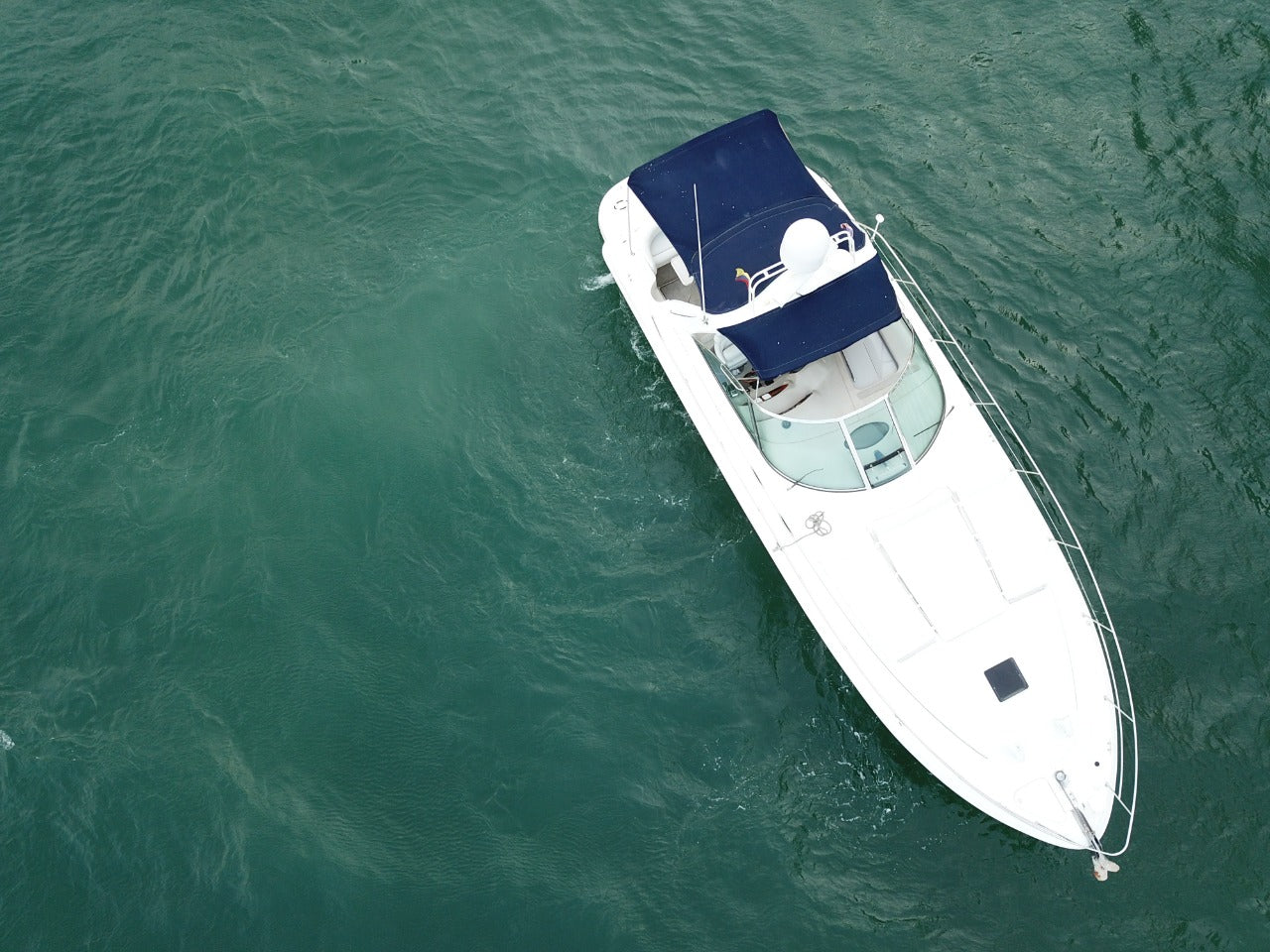 Sea Ray 410