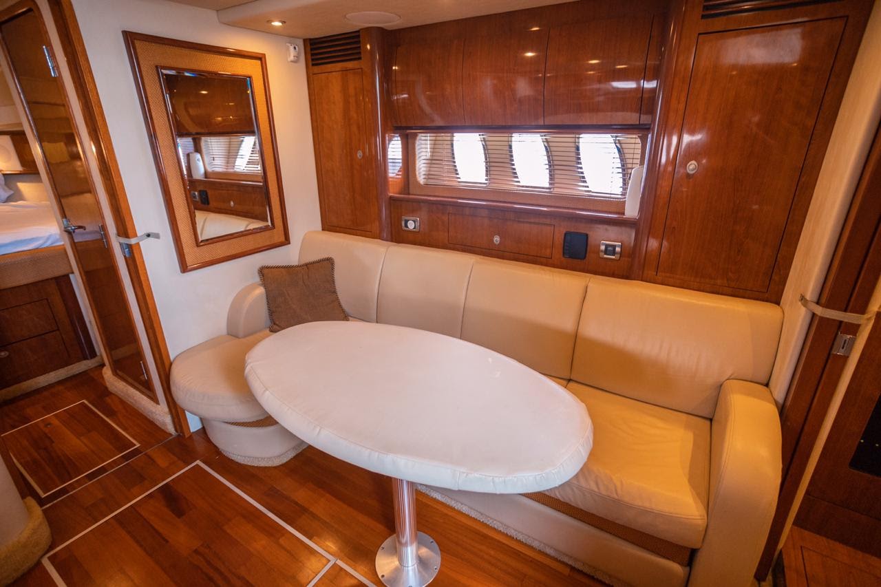 Sea Ray 425