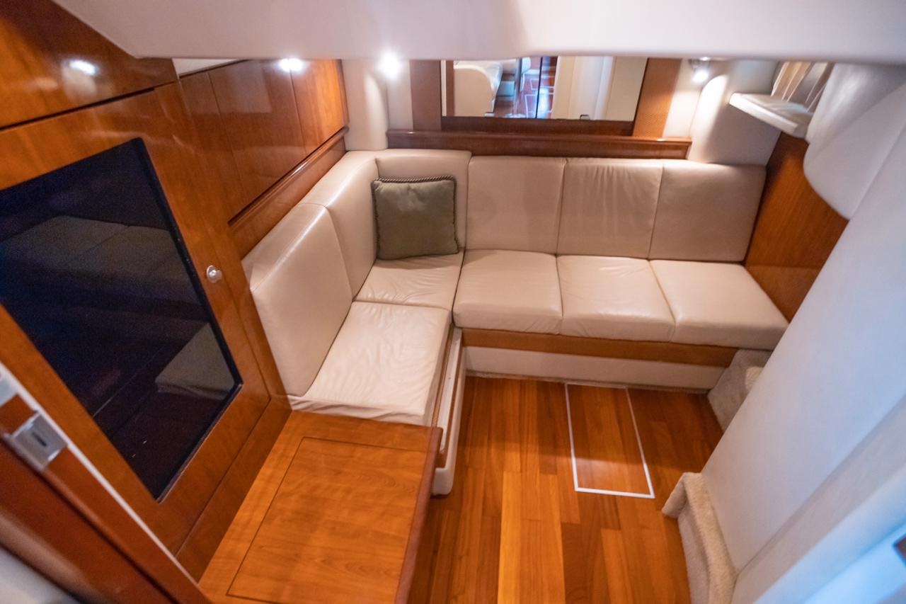 Sea Ray 425