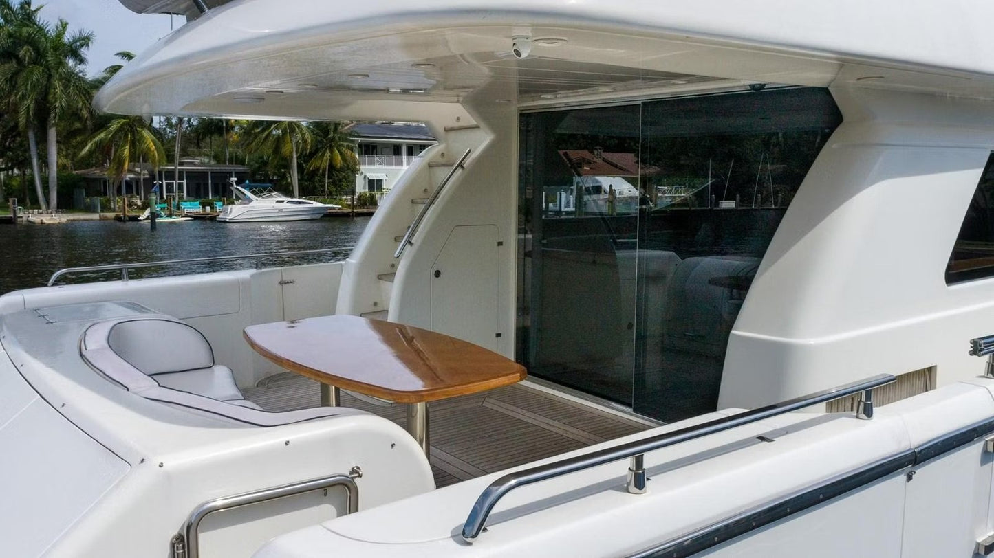 80ft Uniesse