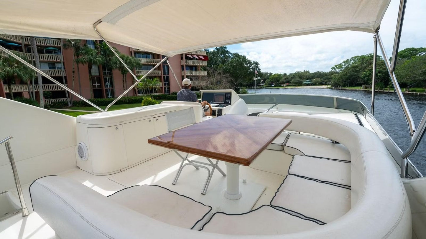 80ft Uniesse