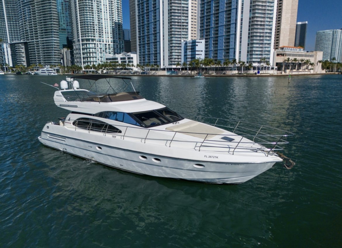 65ft Azimut R