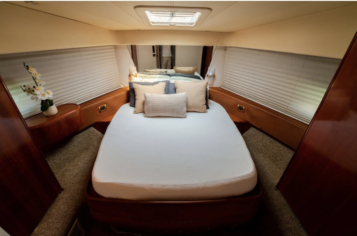65ft Azimut R