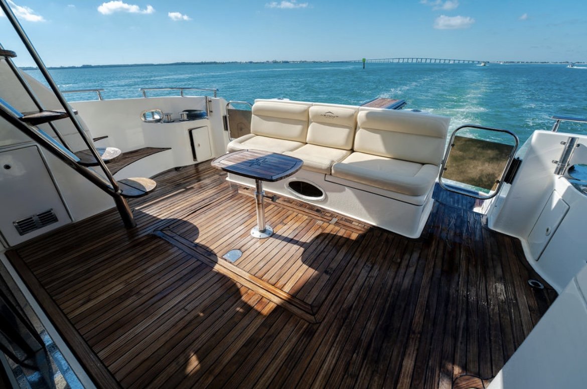 65ft Azimut R