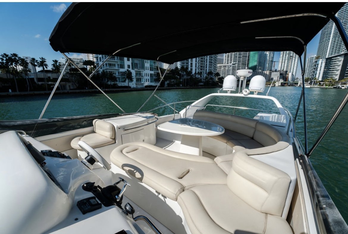 65ft Azimut R
