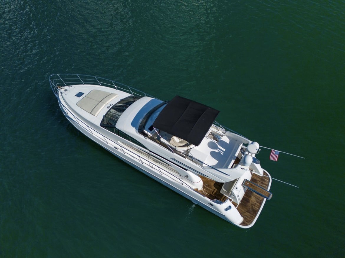 65ft Azimut R
