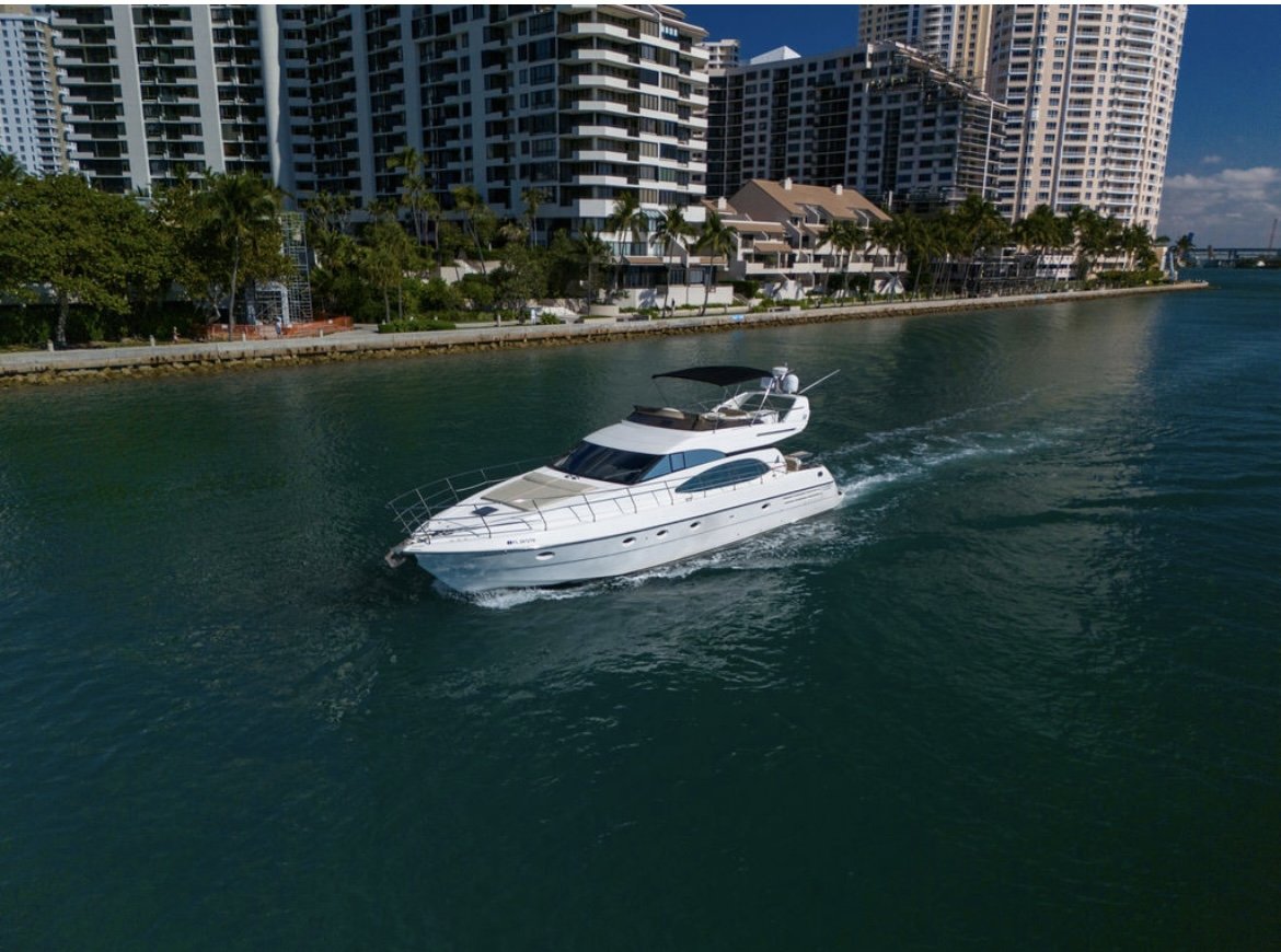 65ft Azimut R