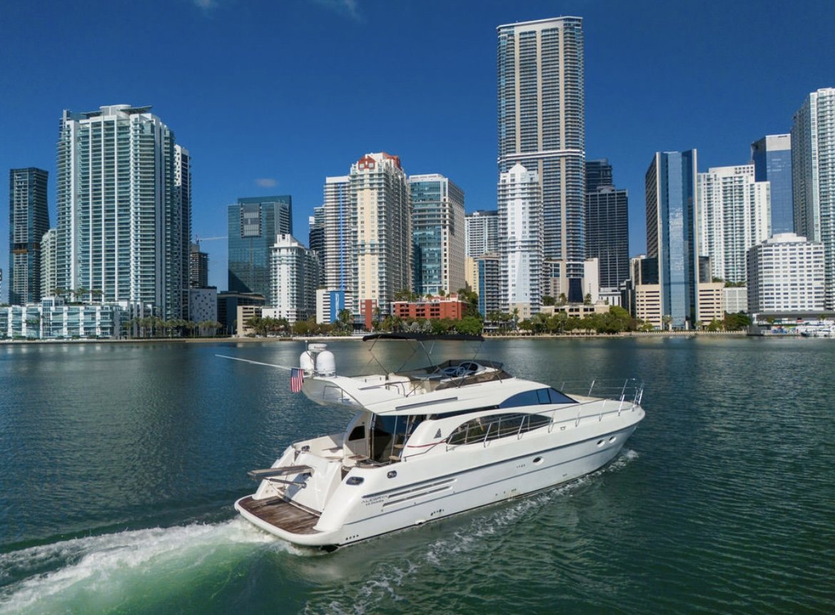 65ft Azimut R