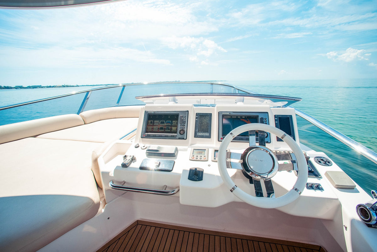 70ft Azimut 211