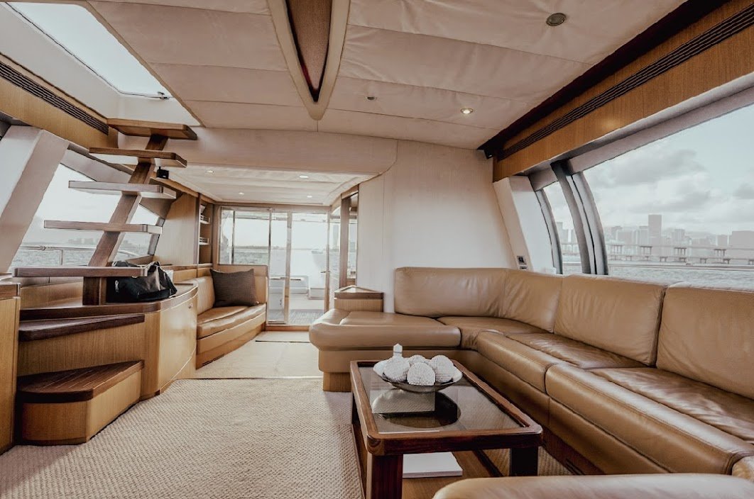 85ft Ferretti L