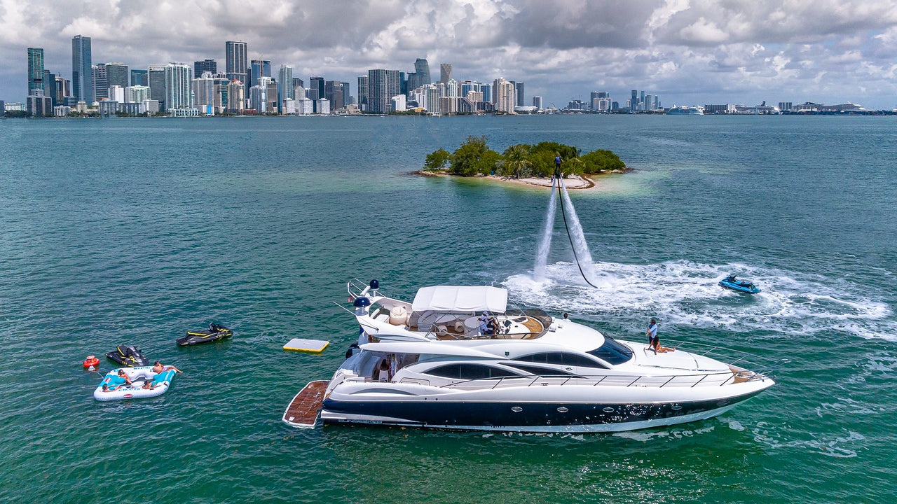 80ft Sunseeker Manhattan