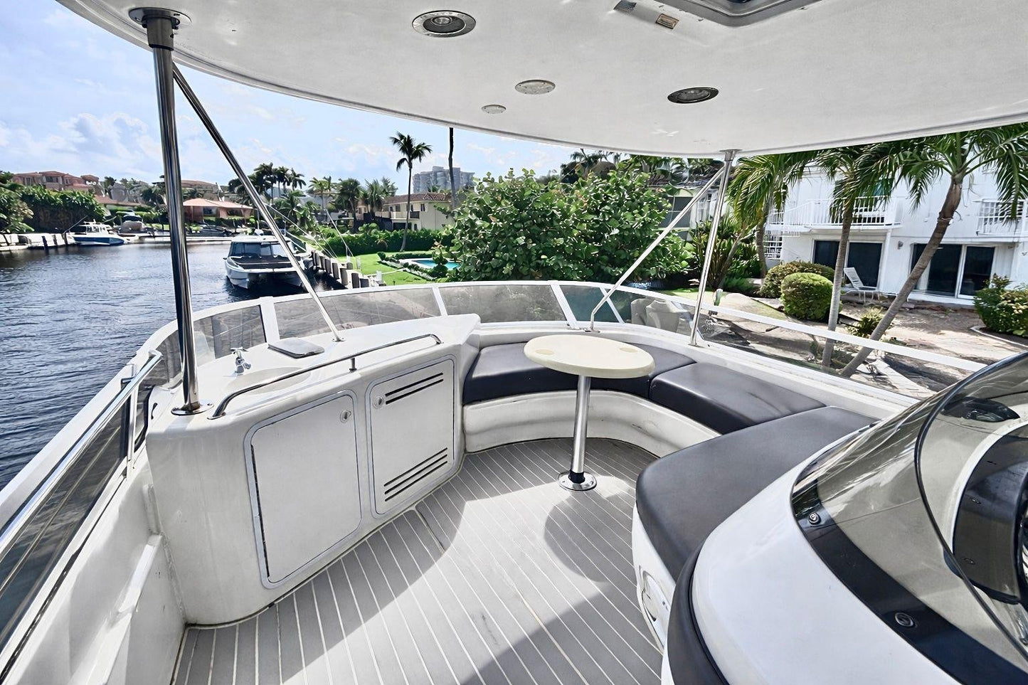 60ft Sea Ray J