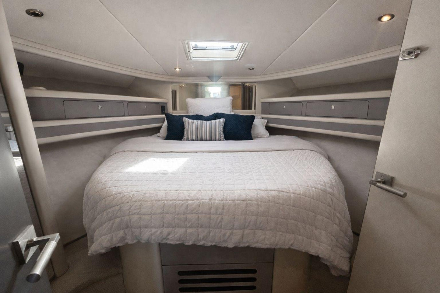 60ft Sea Ray J