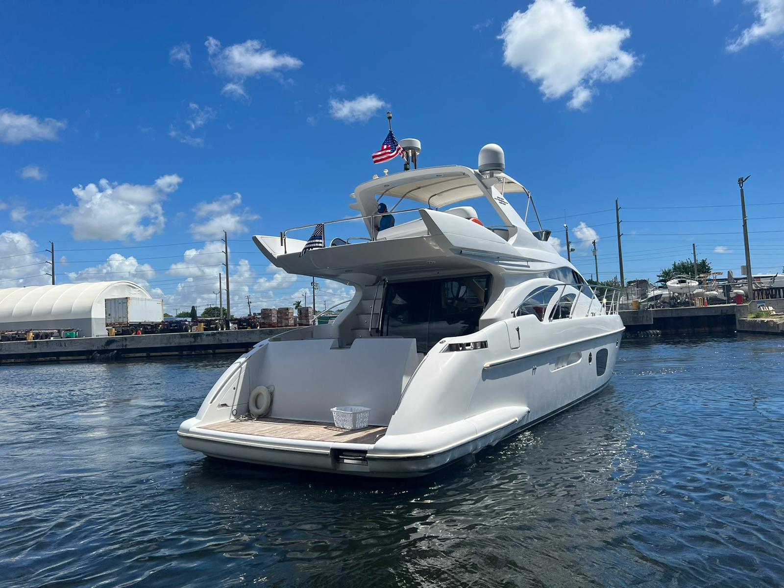 60ft Azimut