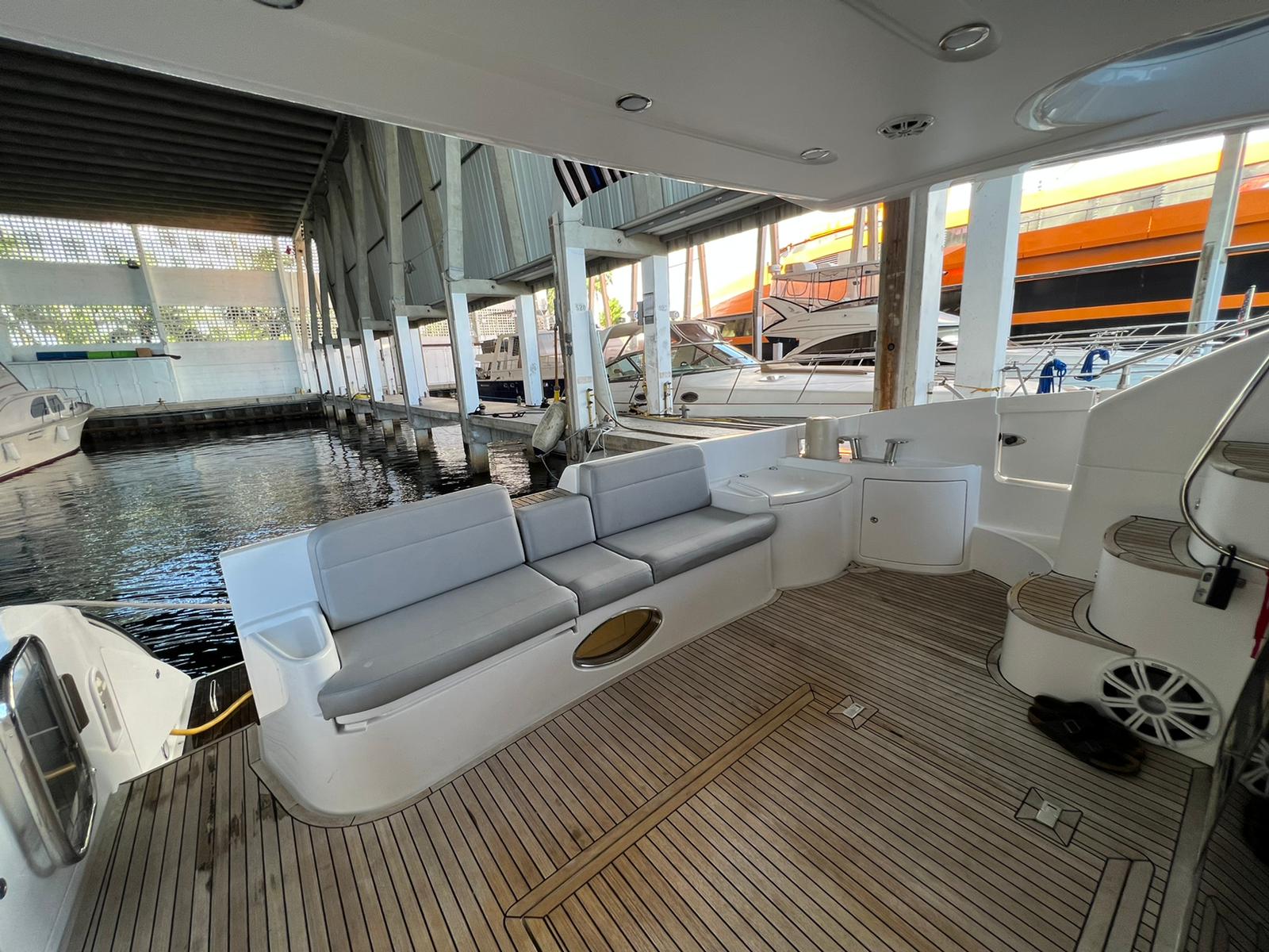 60ft Azimut